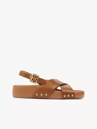 Mae sandal