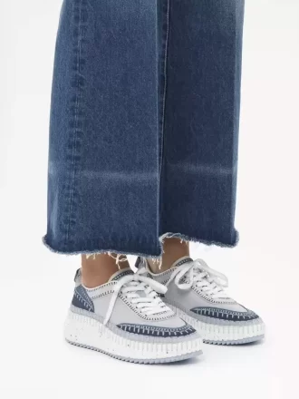 Nama sneaker