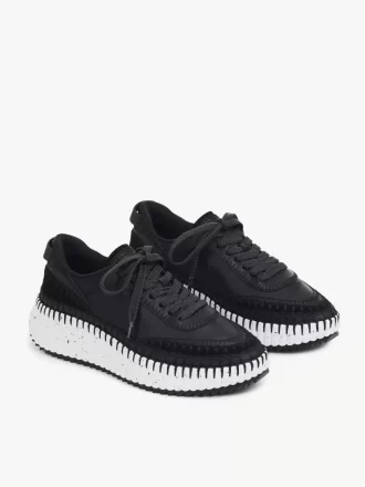 Nama sneaker