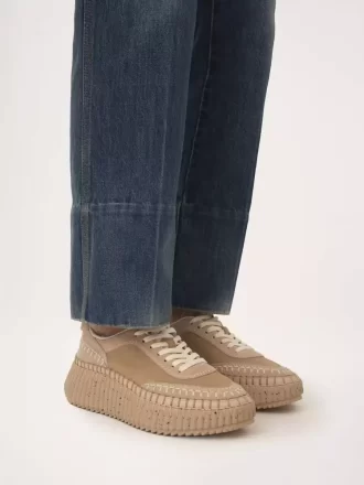 Nama sneaker