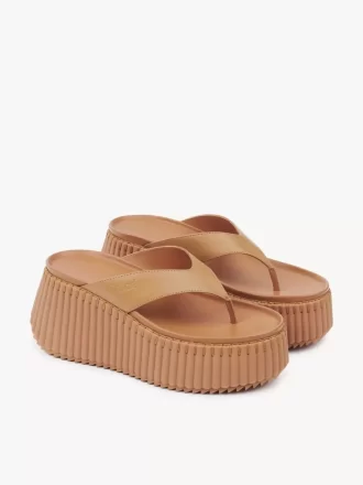 Nama wedge slide