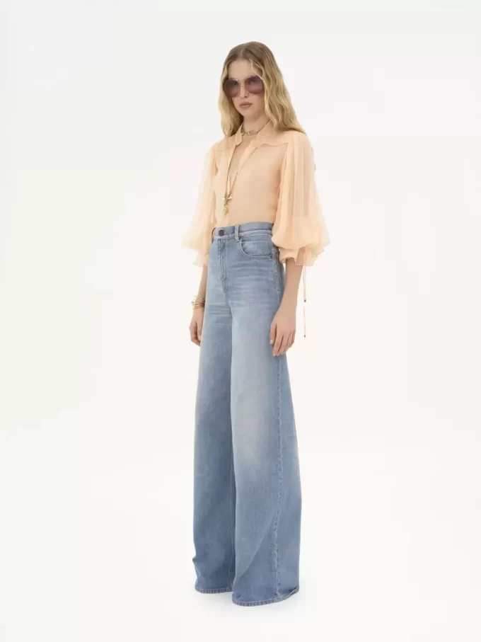 Puff-sleeve blouse in silk mousseline